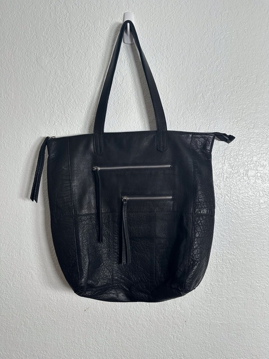 Day & Mood Handbags - Day & Mood~ Anthropologie Black Pebble Leather Heather Tote